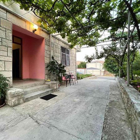 Apartmani Miro Trebinje Eksteriør billede