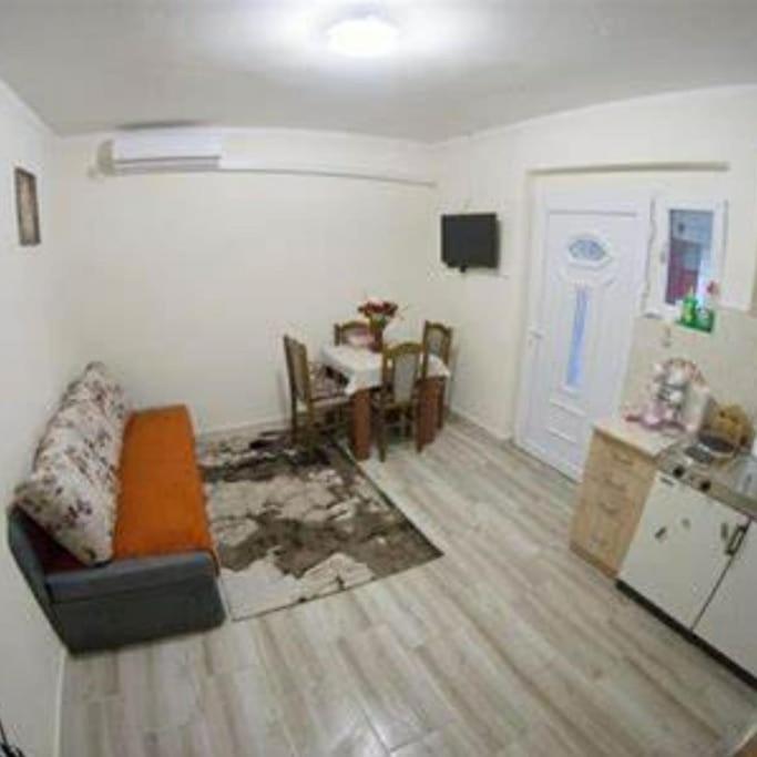 Apartmani Miro Trebinje Eksteriør billede