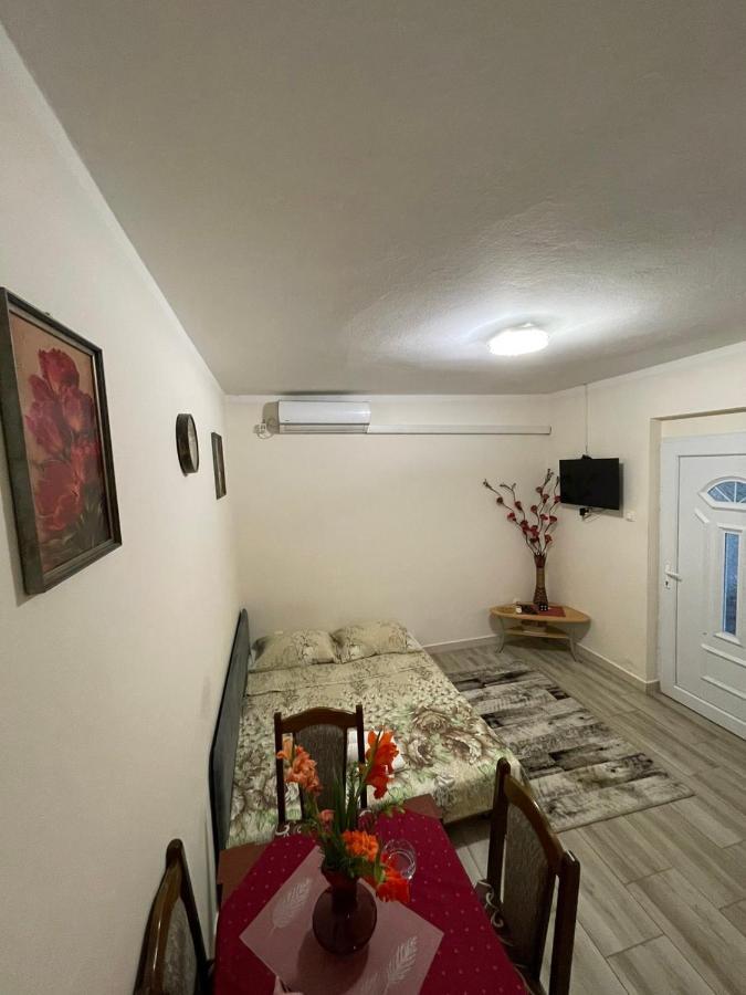 Apartmani Miro Trebinje Eksteriør billede