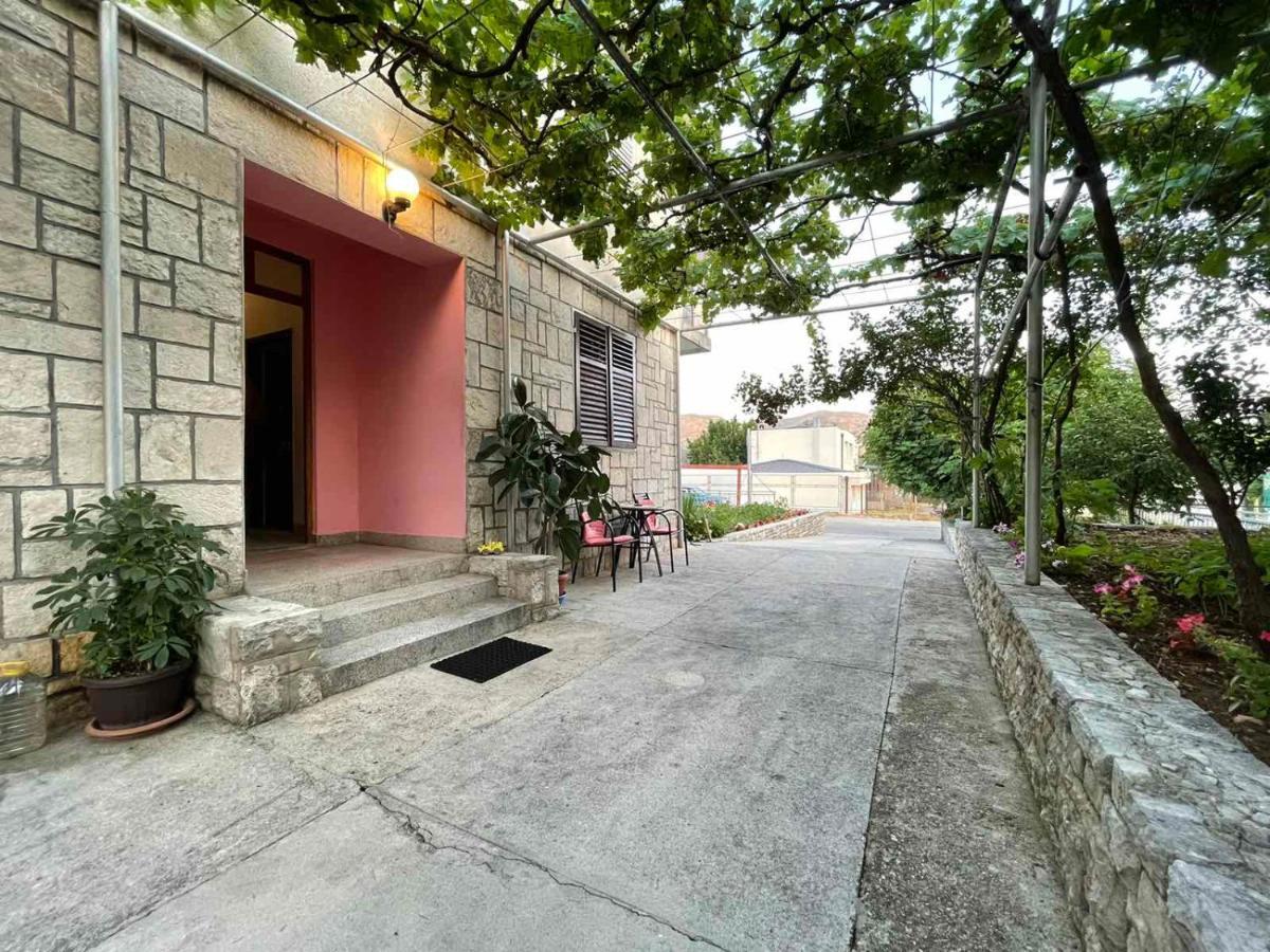 Apartmani Miro Trebinje Eksteriør billede